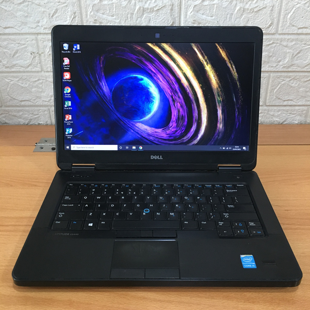 Laptop Dell Latitude E5440 Core i5 Gen 4 RAM 8GB SSD 256GB GT 720M 2GB