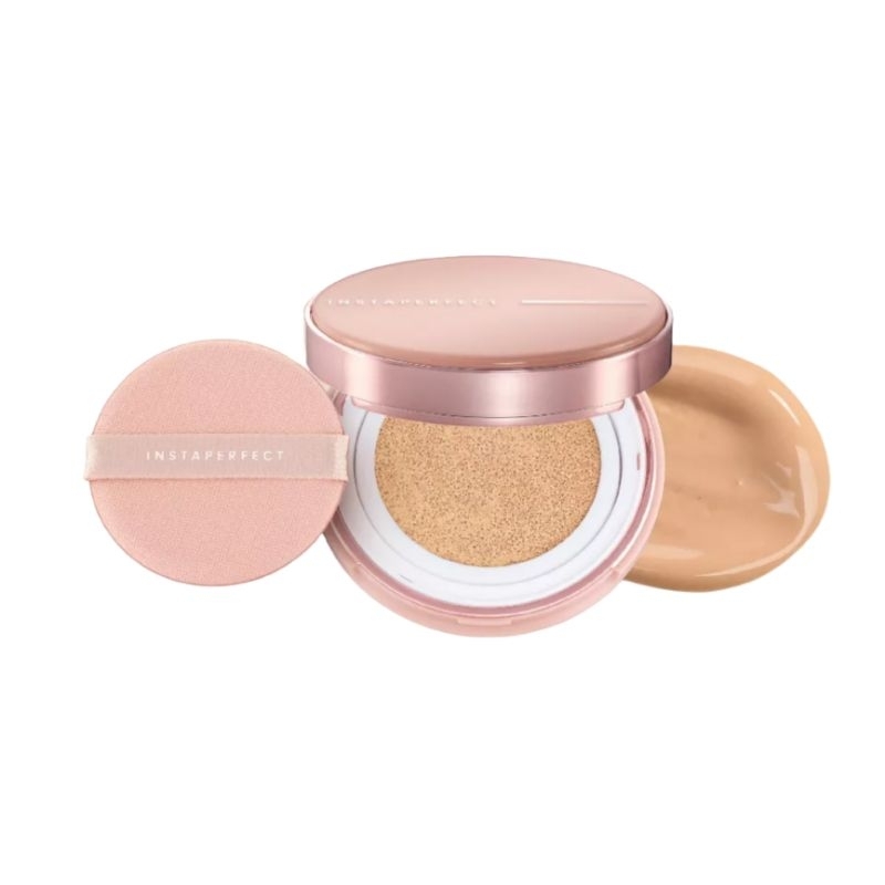 WARDAH Instaperfect Skincover Air Cushion.