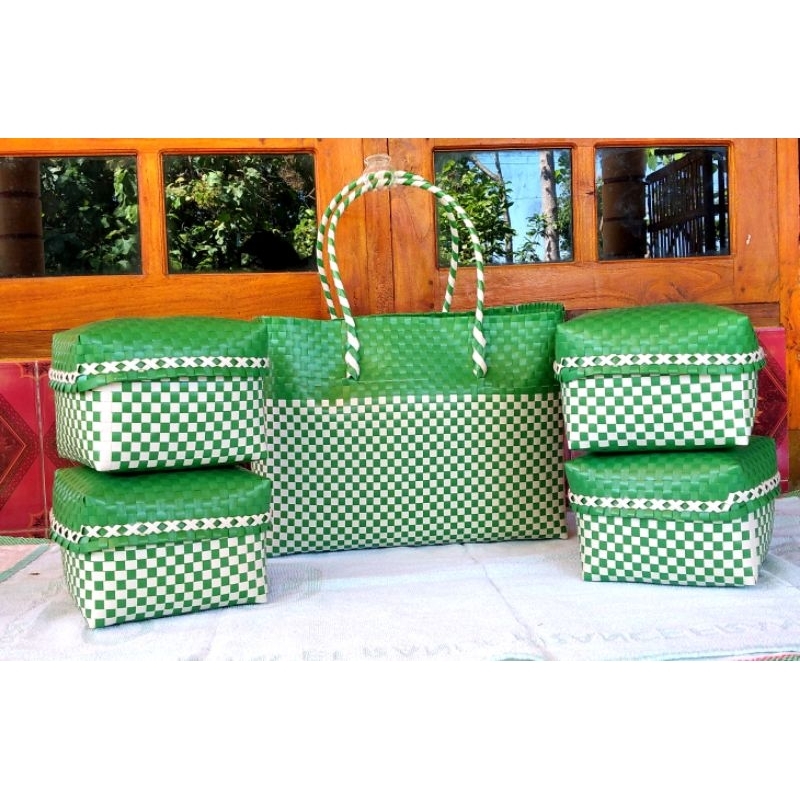 Promo Set Tas Keben bali isi 4 gratis Besek Bambu/Set Tas Sodan Bali plastik kaca murah / Tas Canang