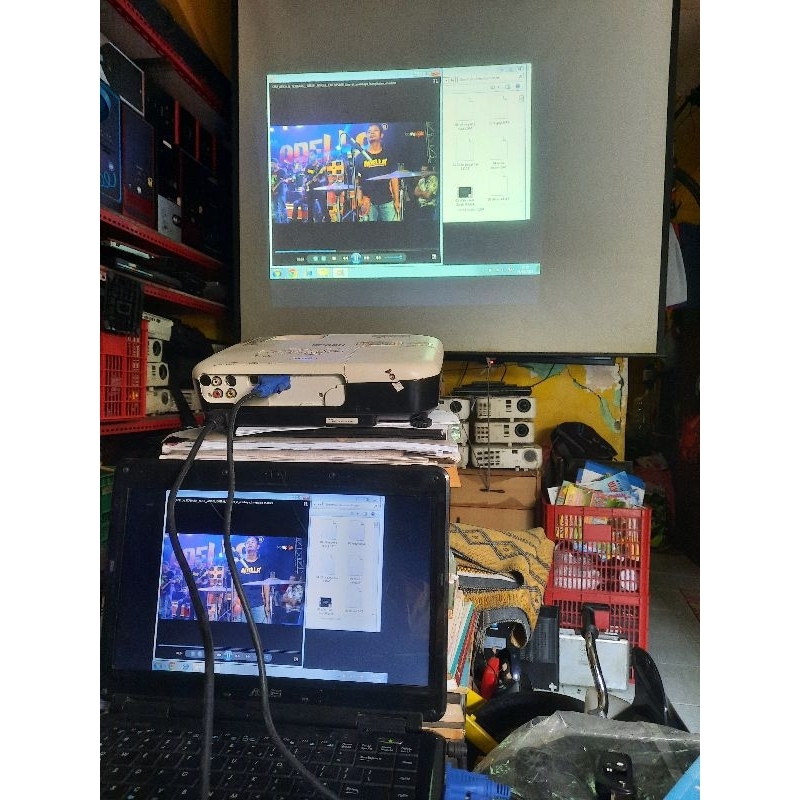 projector epson eb x100 normal