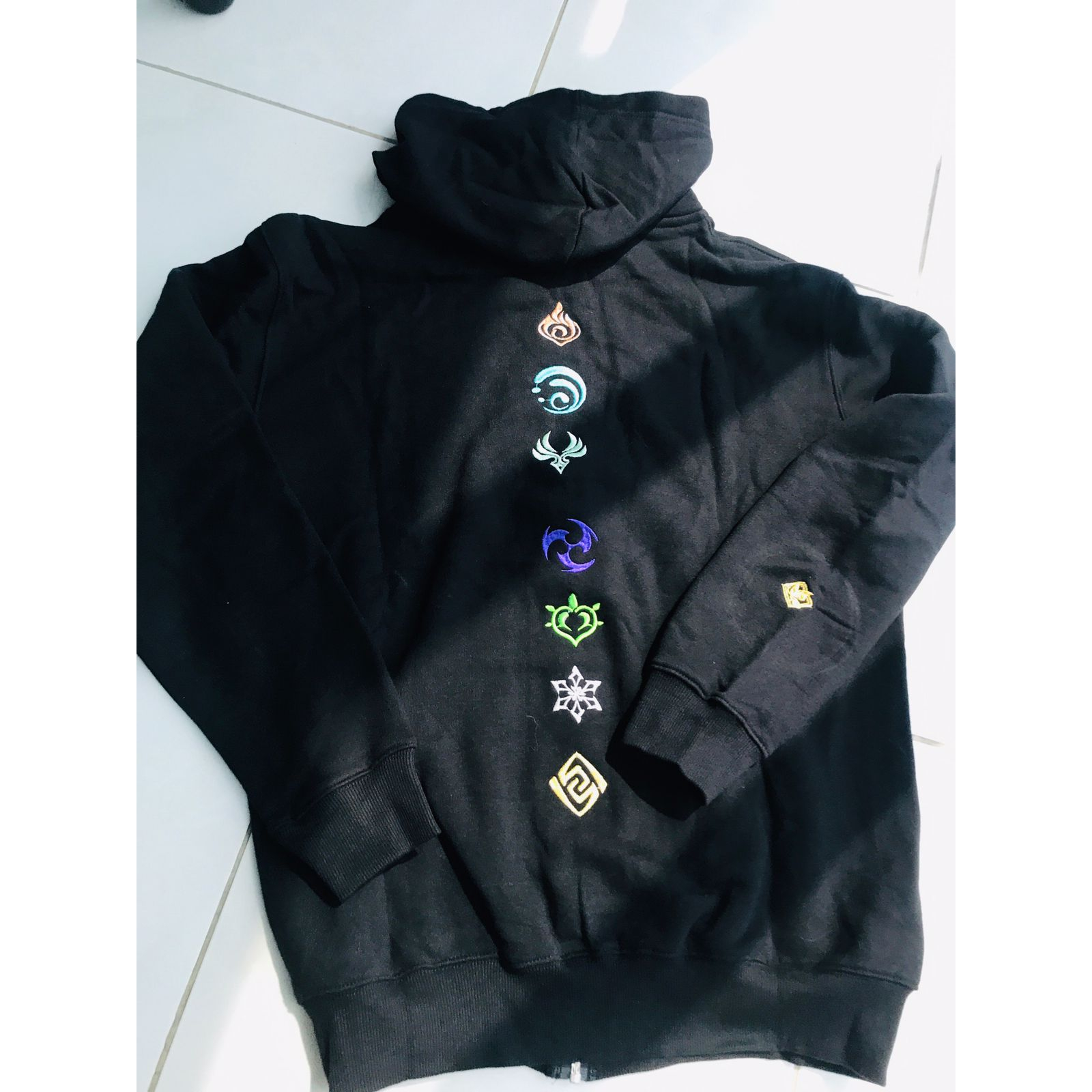 Jaket Genshin Logo Emblem Embroidery Black Anime Game Genshin Impact Premium Unisex