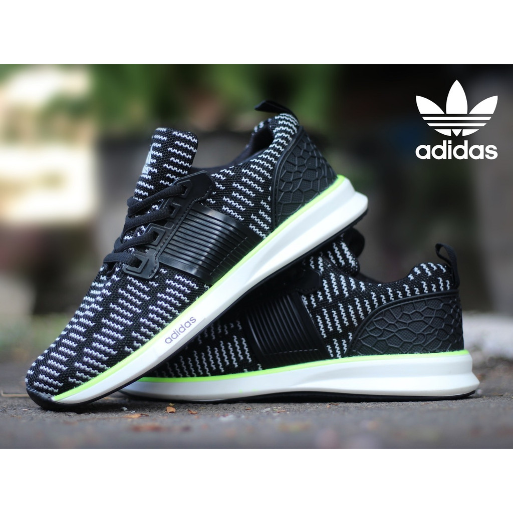 Sepatu Olahraga Pria Adidas Pureboost Kualitas Import Made in vietnam