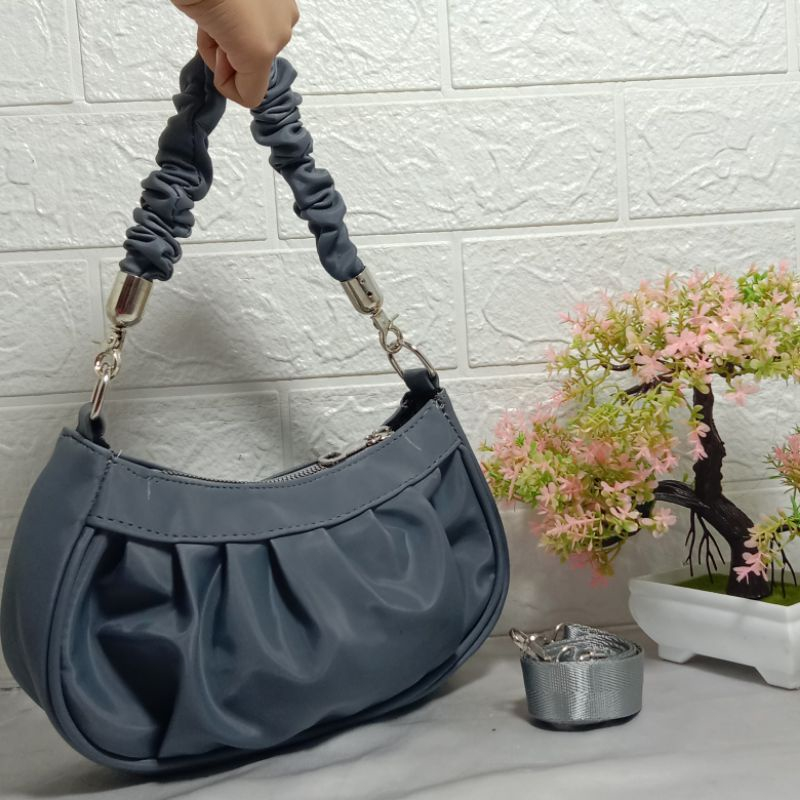 LOLLIPOP KOREAN MINI HAND BAG WANITA / TAS SELEMPANG SIMPLE TALI KERUT WANITA