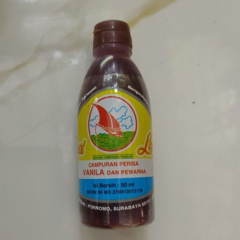 

Campuran Perisa Vanila dan Pewarna