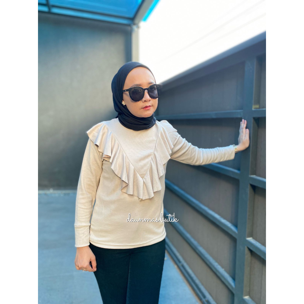 1KG MUAT 5PCS | AZURA BLOUSE COTTON RIB TOP