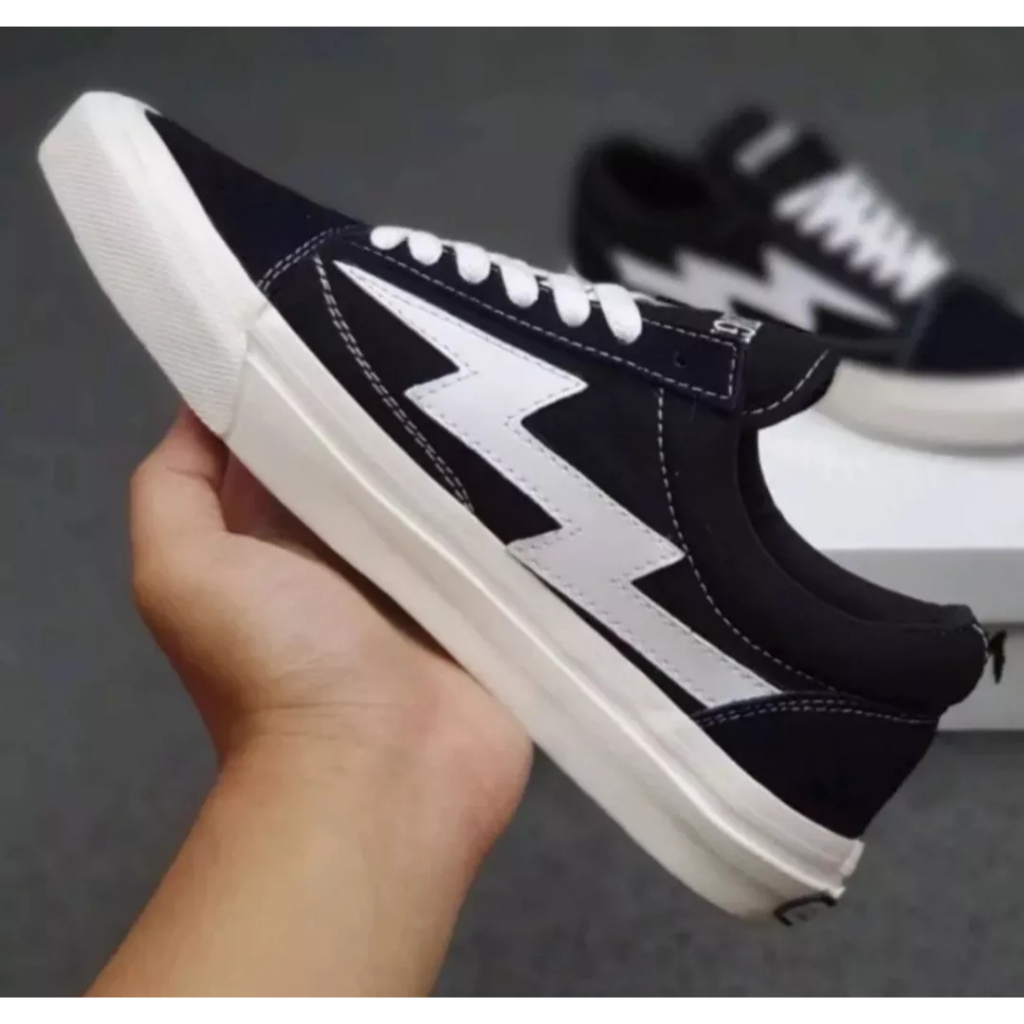 Sepatu Sneaker Motip Petir / Sepatu Sekolah Pria Dan Wanita