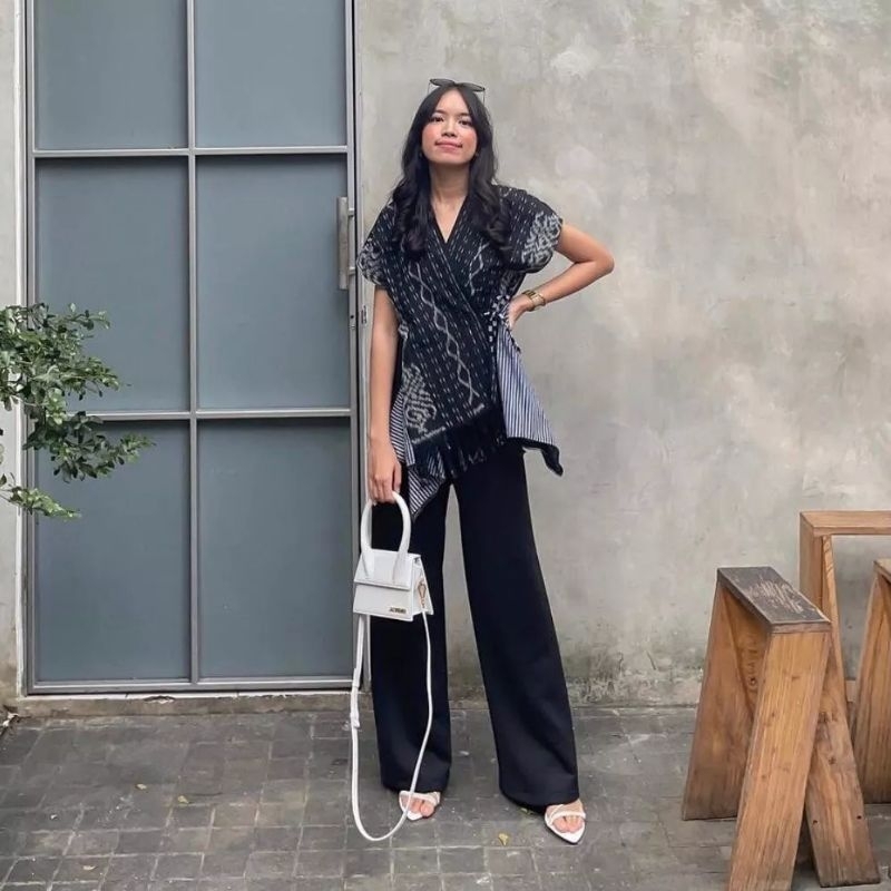 Atasan wanita tenun troso, atasan tenun ikat kombinasi lurik