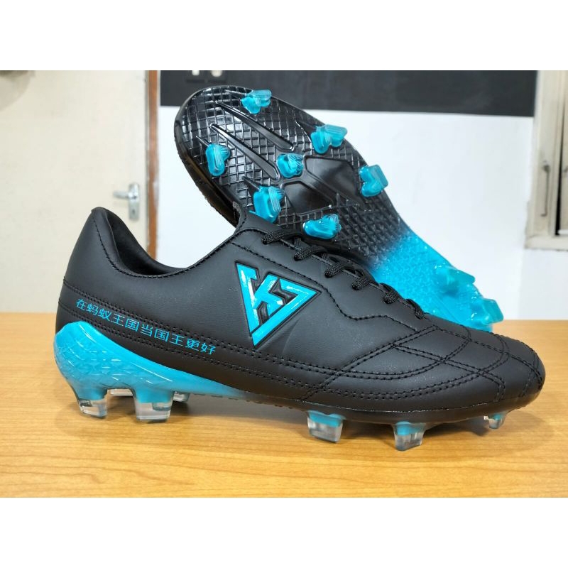 SEPATU BOLA ORIGINAL K7VICTORIUOS SERIES CLASIC &amp; MOTIP FRE KAOS KAKI (BISA COD)