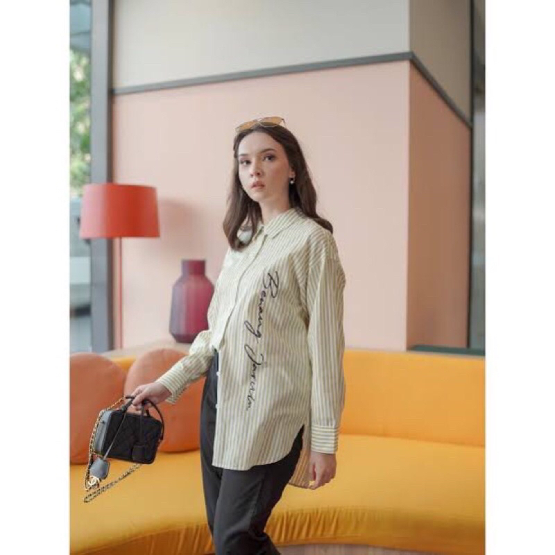 BENANG JARUM RARE ITEM / BENANG JARUM PRINTED SHIRT / PRELOVED BENANG JARUM