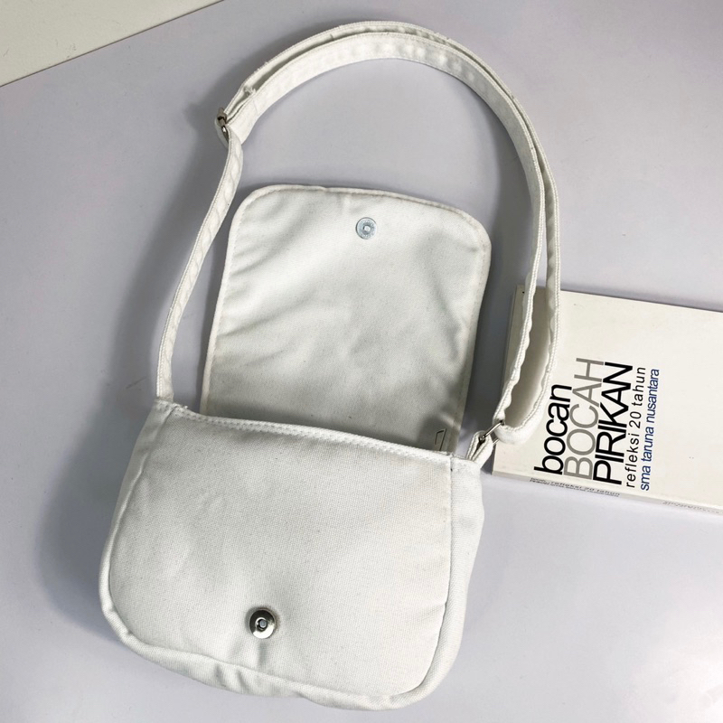Slingbag Kanvas Tas Selempang Dan Bahu Wanita Kanvas