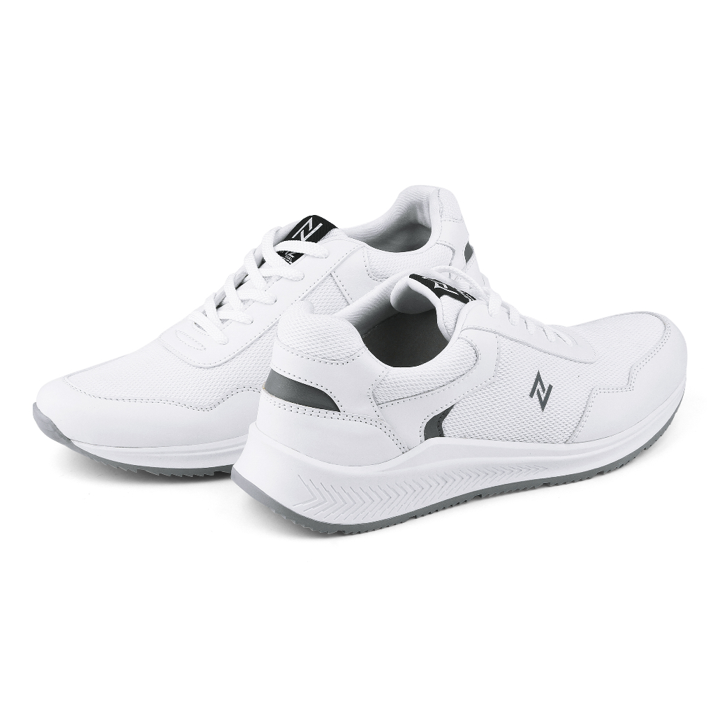 Sepatu Sneakers Pria Casual Sporty Shoes Running Original Naz Kerja Hangout Travelling Trendi Lucky White