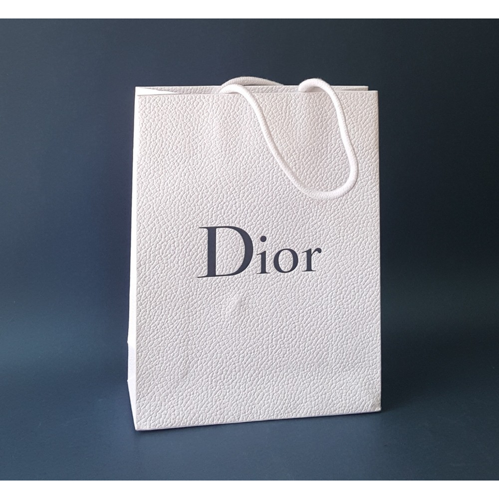 

DIOR Original Paperbag beli di Paris France