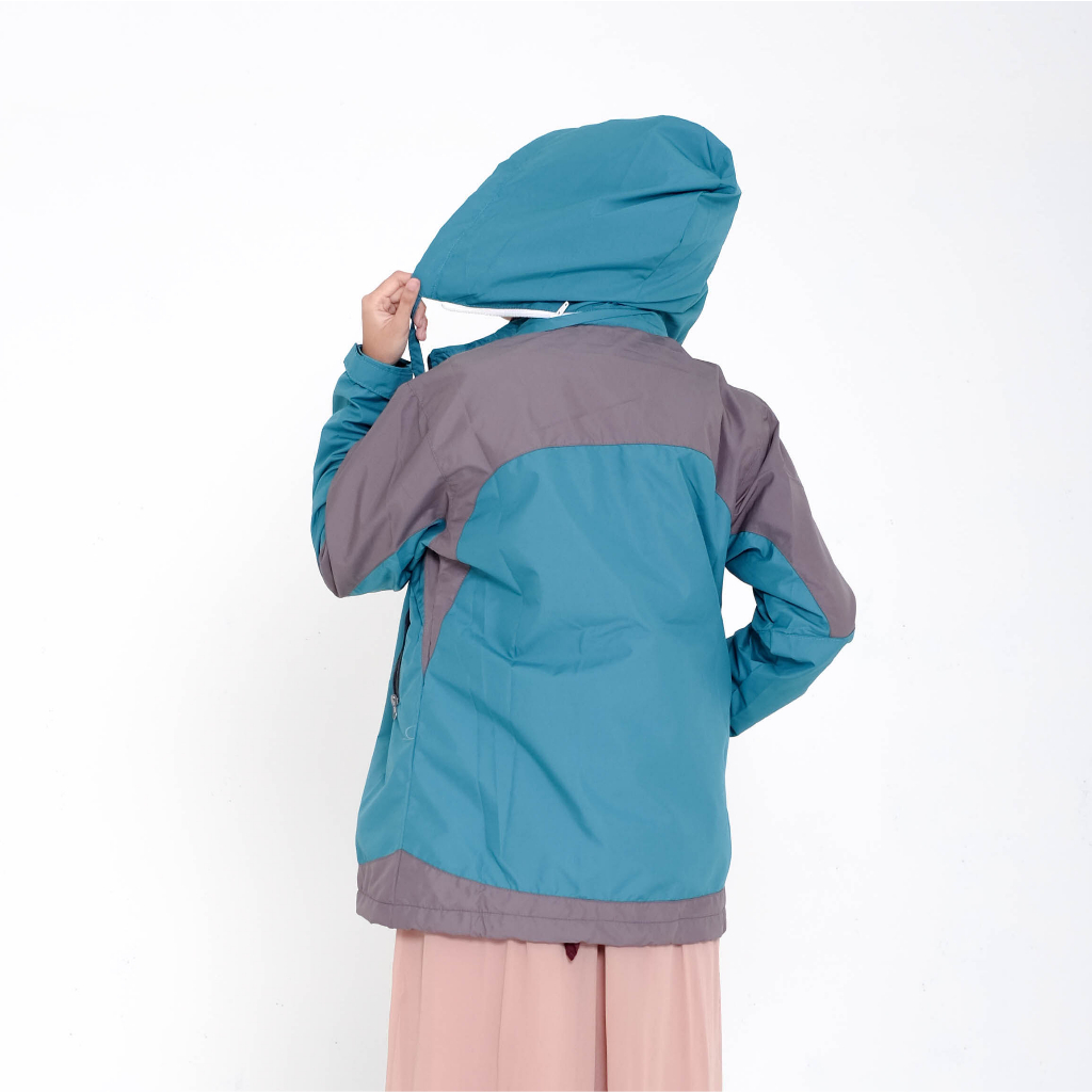 Justrue Jaket Gunung Wanita Waterproof Tosca