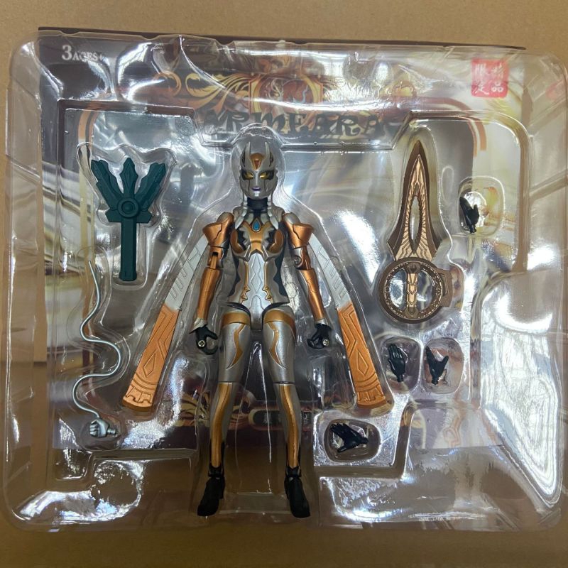 SHF ULTRAMAN CARMILA RECAST