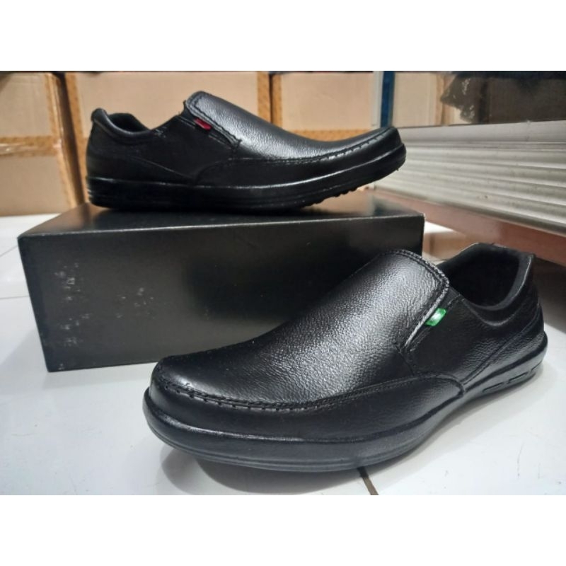 Sepatu Pria Slip On Semi Formal Kulit sapi Asli Model Casual Kerja Santai CBR 107