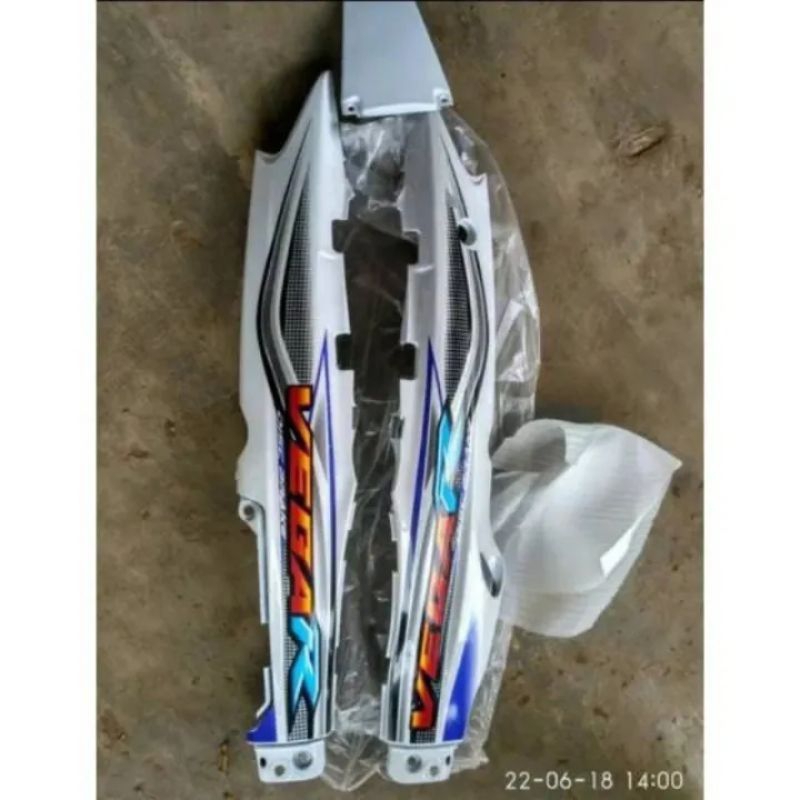 cover body belakang yamaha vega lama