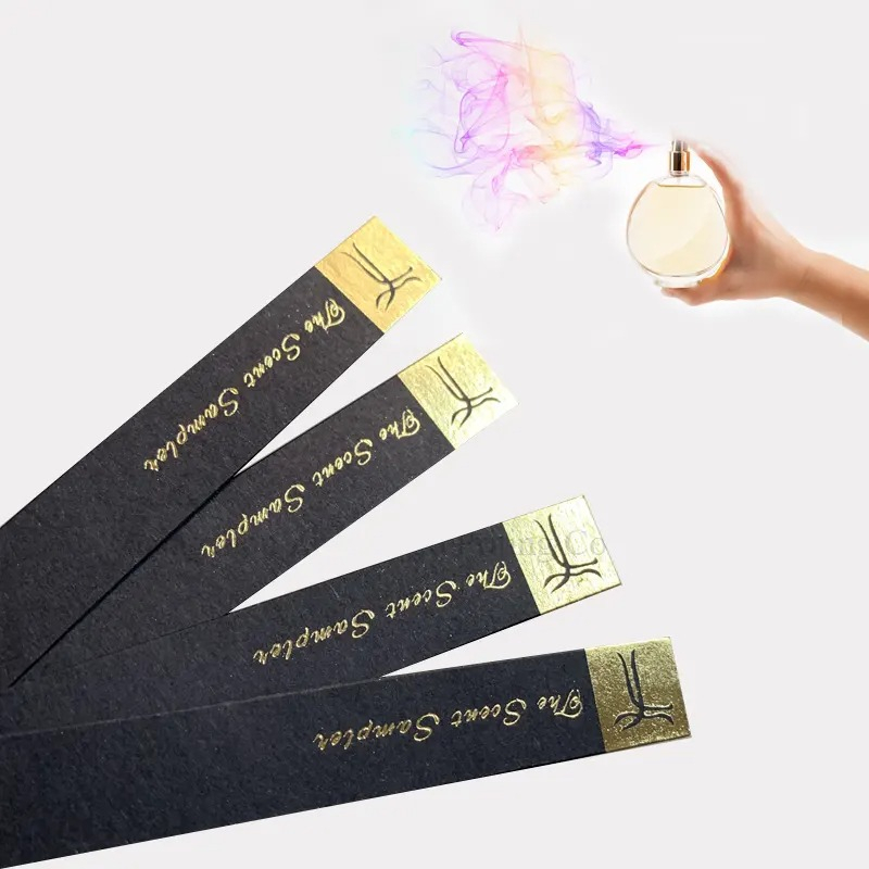 Blotter Kertas untuk tester wangi Hitam Printing Foil Tulisan Emas