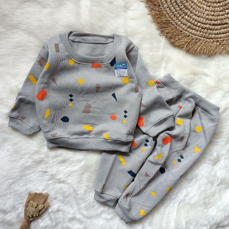 Setelan sweater bayi 3-12 bulan motif Bentuk