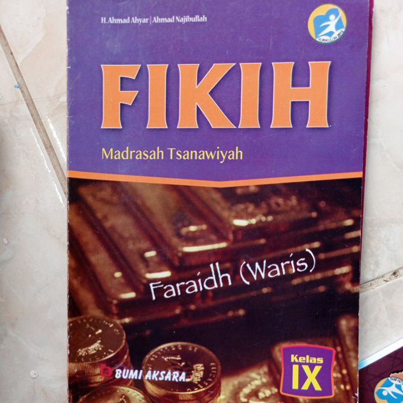 

Buku Paket Fiqih SMP KELAS 7