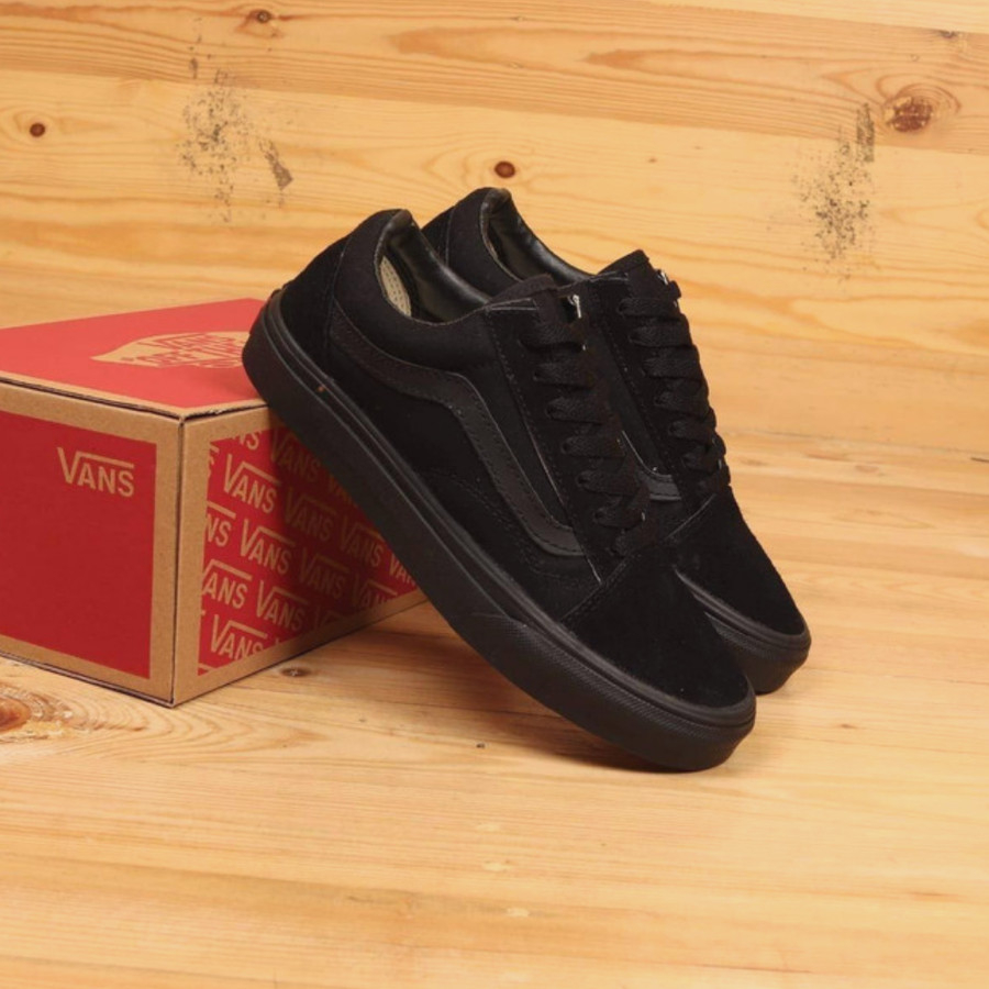 SEPATU PRIA VANS KASUAL HITAM OLDSKOOL /PUTIH PRIA LAKI COWOK VENS OLAHRAGA LARI RUNNING KEREN hitam polos