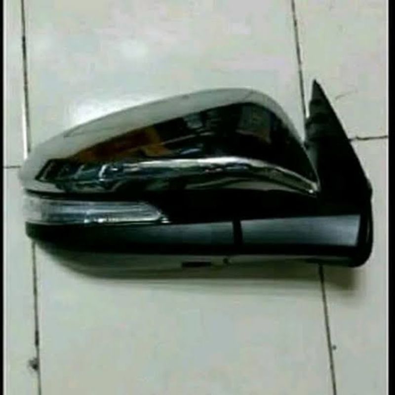 spion fortuner vrz