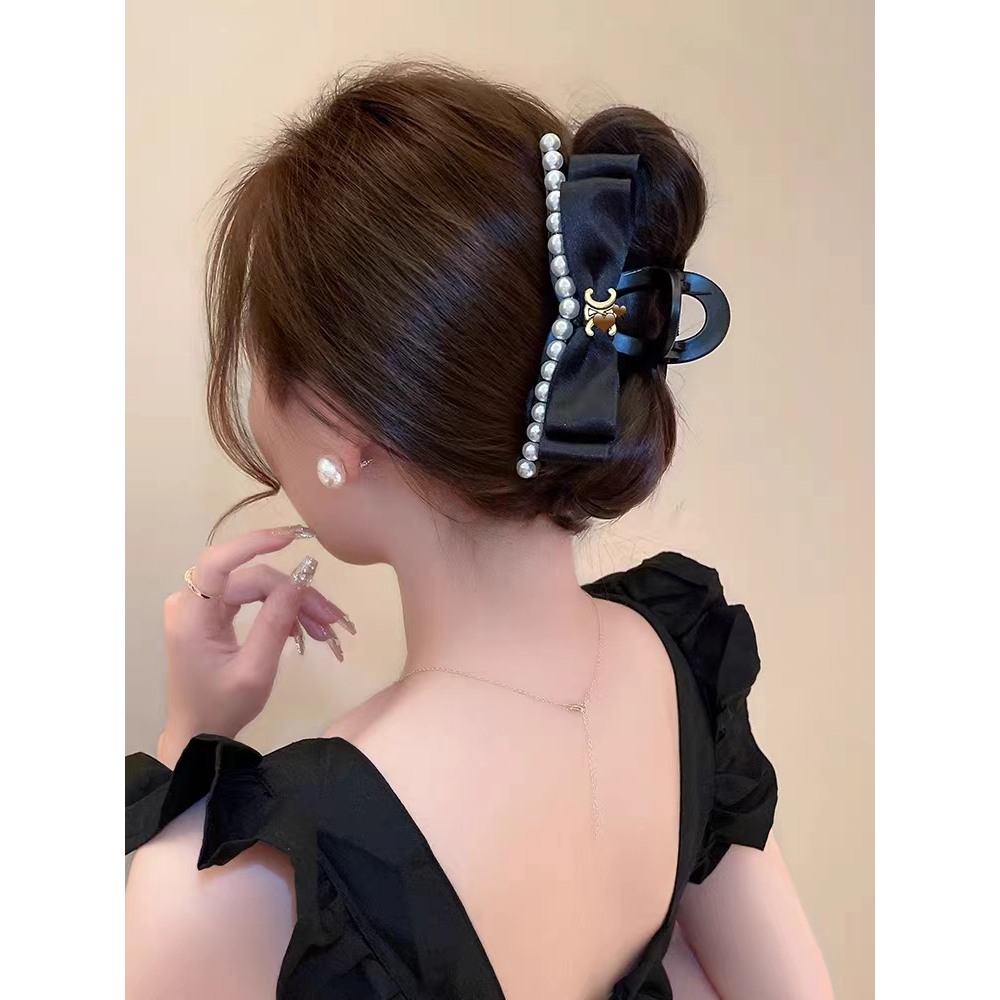 (Hello Girl)F71 Jepit Rambut Wanita Style Korea Jepit Rambut Pita Mutiara Permata Import