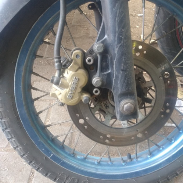 {Bekas} kaliper depan BYBRE kawasaki NS Murah