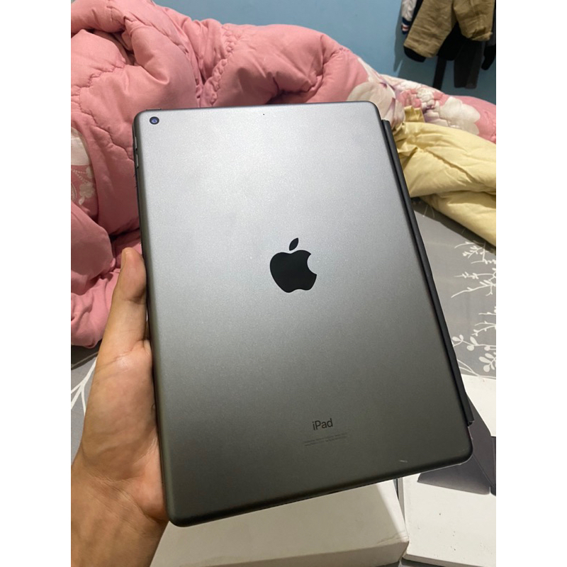 Ipad gen 8 32 wifi ibox plus ipad smart + keyboard for ipad 7, 8, air 3.