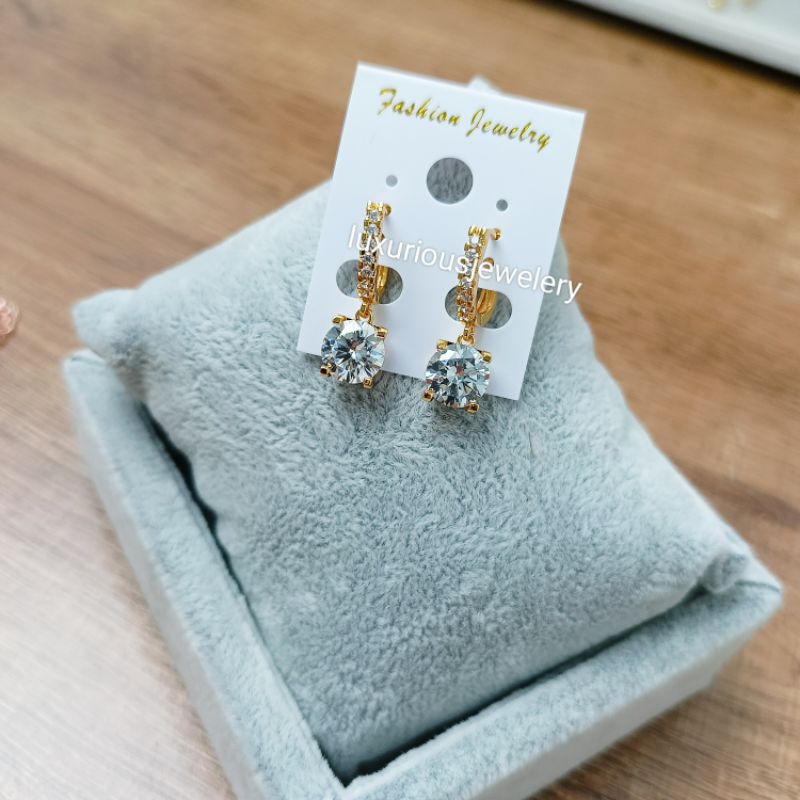 Anting premium model klip Solitaire Juntai