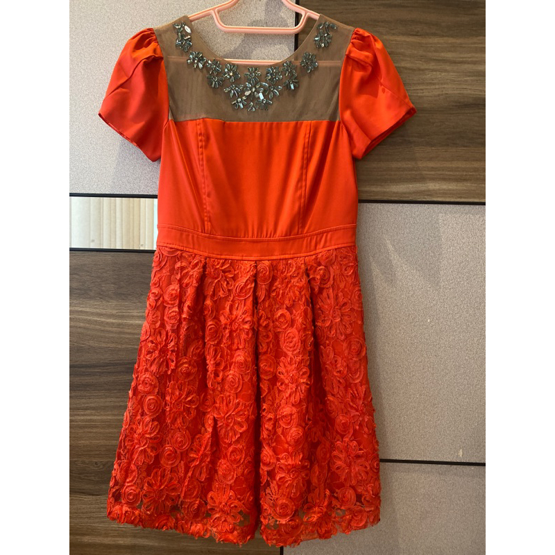 Preloved gaun pesta / dress wanita