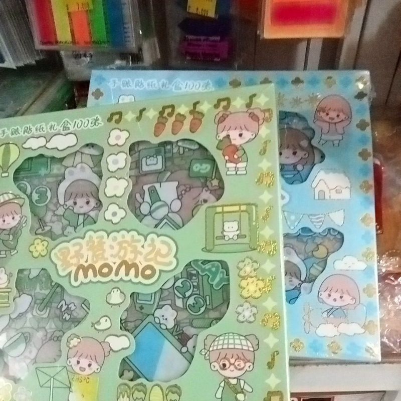 

stiker momo