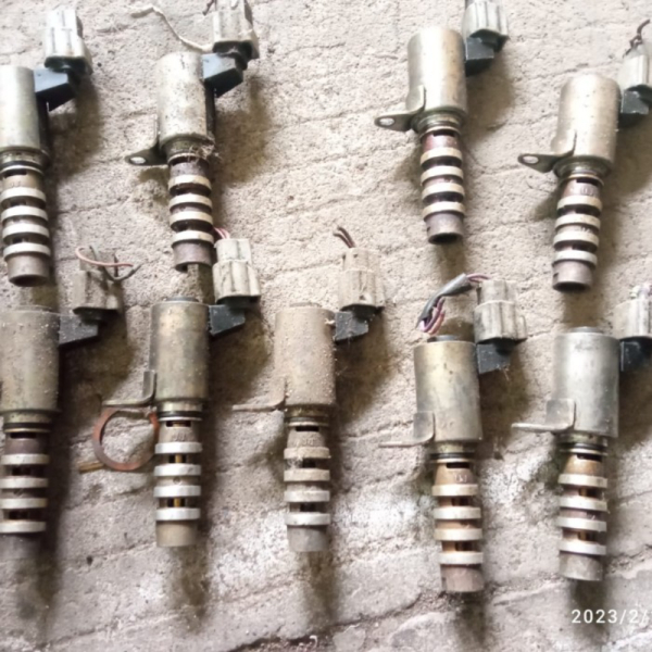 

SALE sensor ocv vvti oli head nissan livina L10 original plus soket