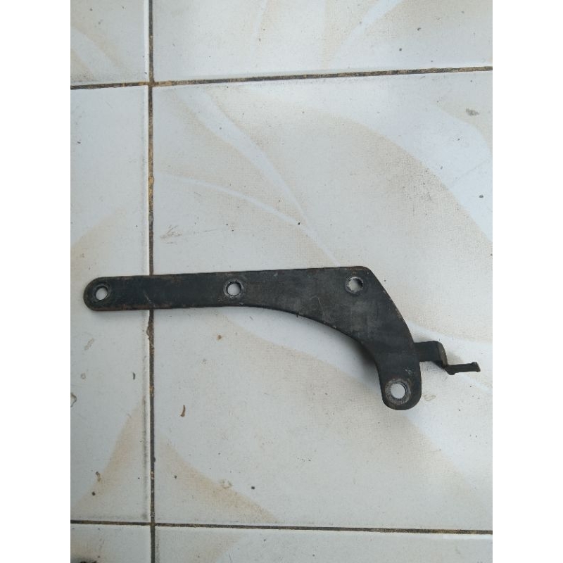 Pankon mesin atas gl100 / gl125 cdi ori bekas