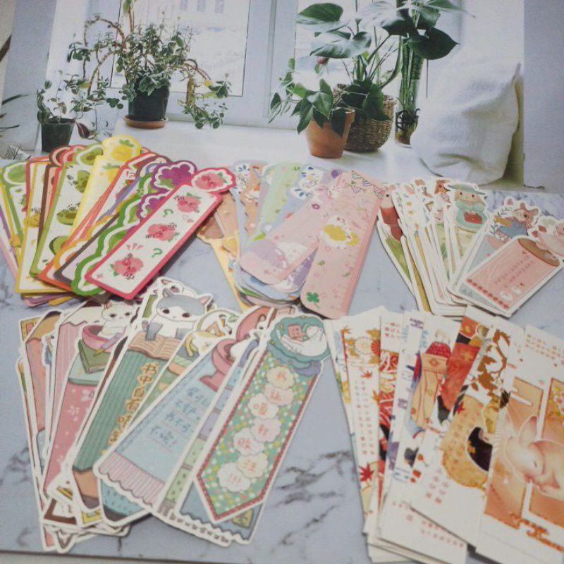 

Bookmark /Pembatas Buku