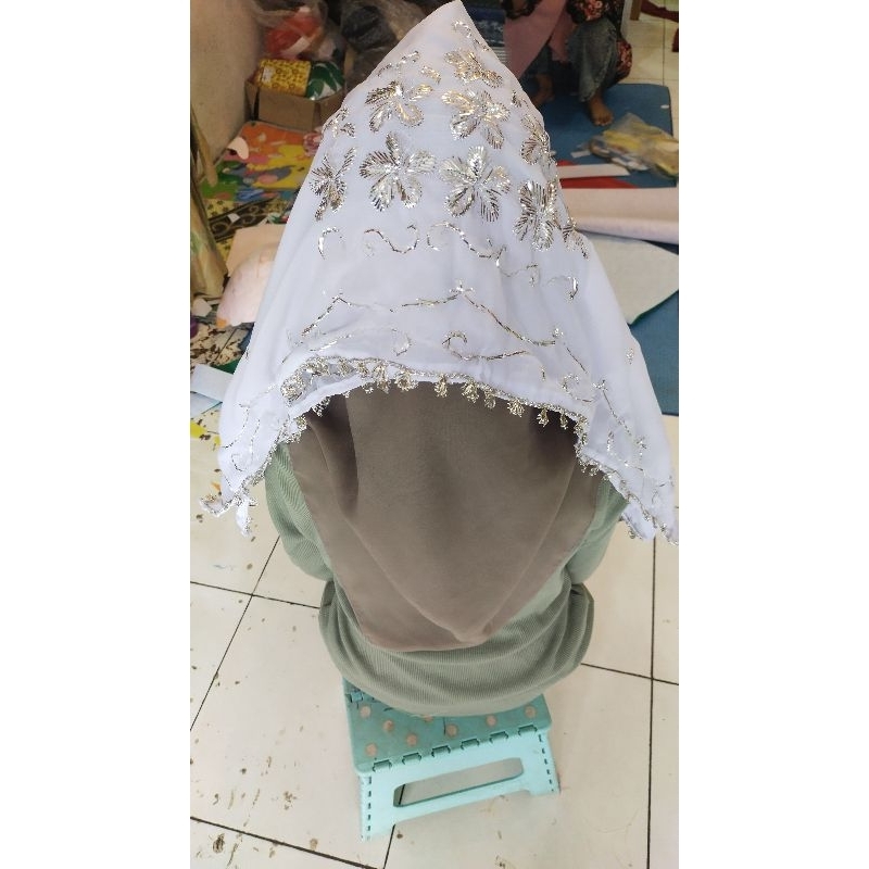 selendang mudawaroh segiempat bahan sipon
