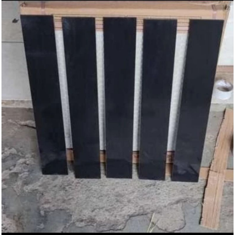 PLINT LIS GRANIT HITAM POLOS 10x60 SUPER BLACK KIA KW1