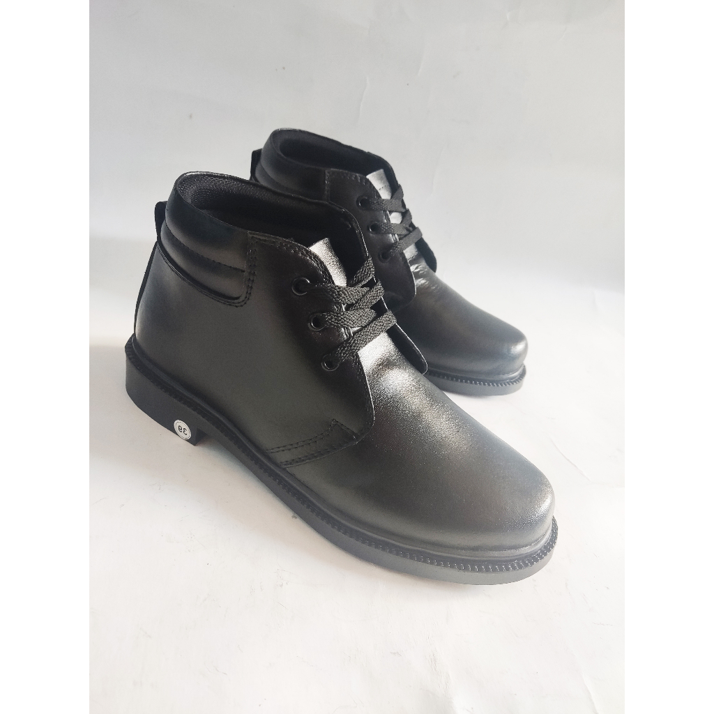 Sepatu PDH Formal Bahan Kulit Asli Mengkilap Galardo