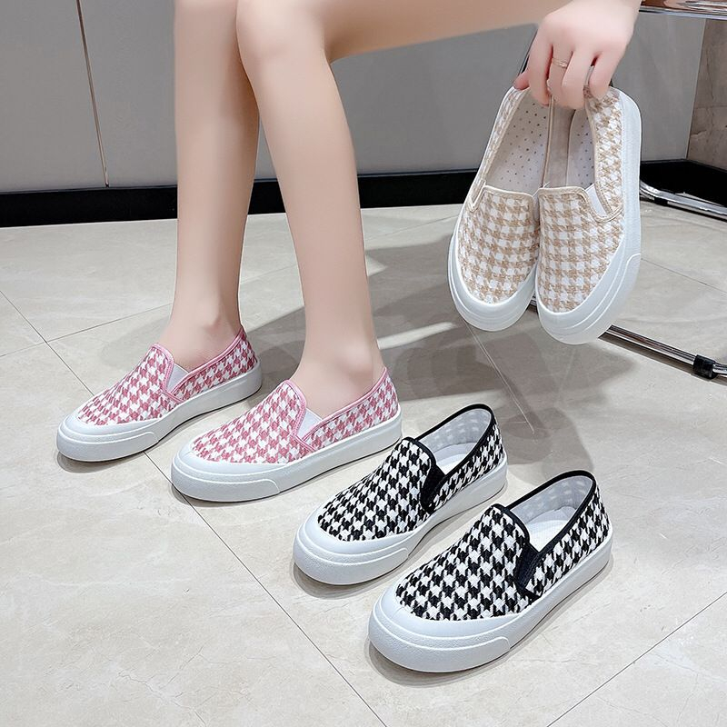 TG1728 Sepatu Slip On Wanita  Motif Zigzag / Sepatu Sneakers Wanita