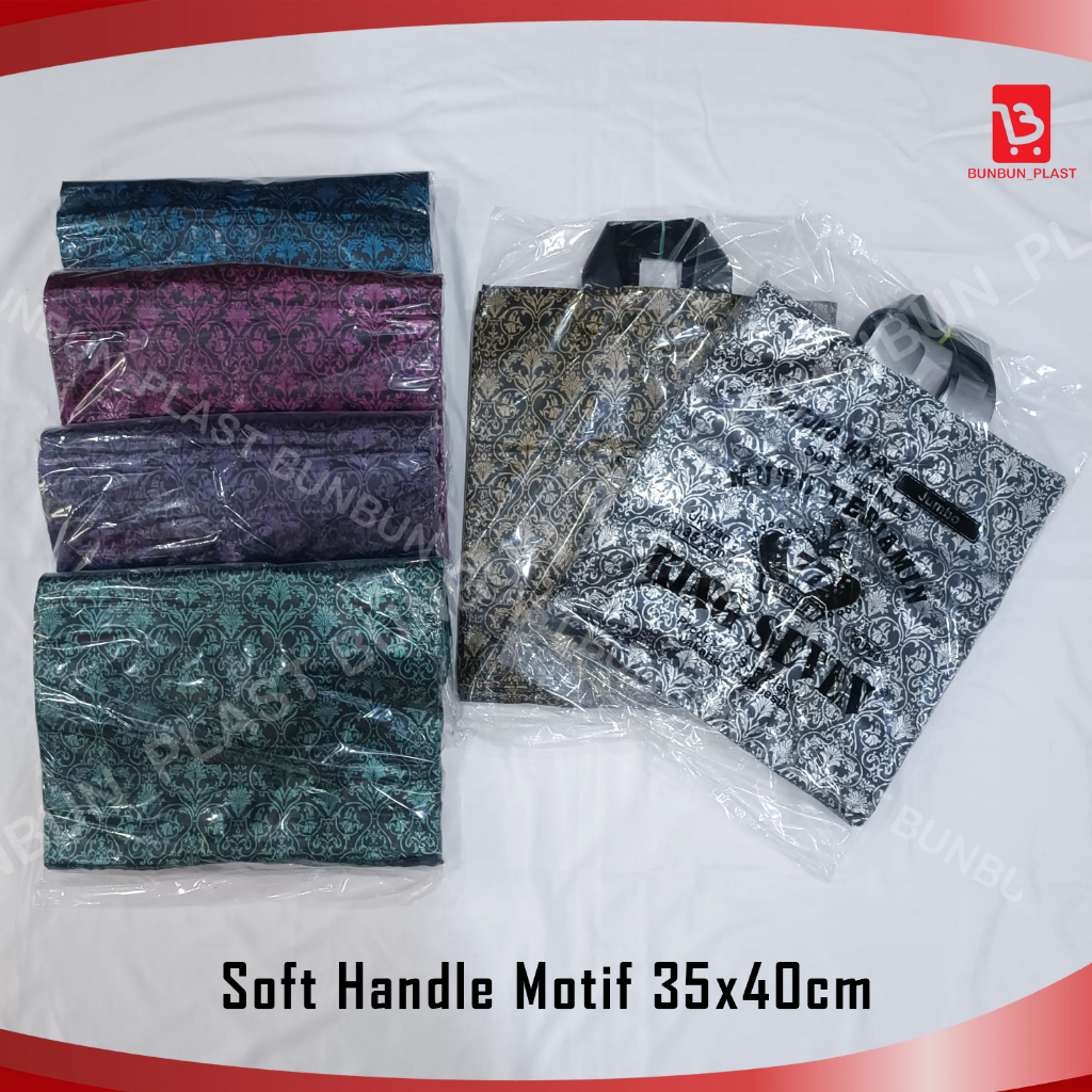 

Plastik Soft Handle Motif 35x40cm Batik Metalik
