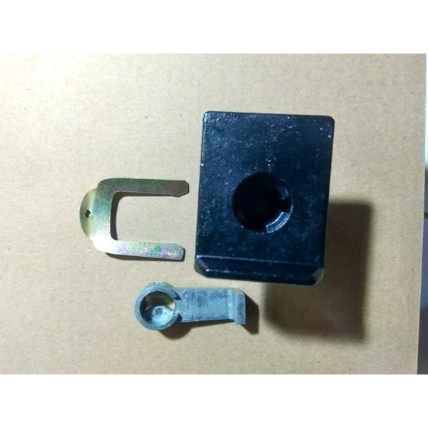 Rumah kunci laci vespa tool box lever vespa dengan kaitan pengait kunci laci vespa import T5 or PX A