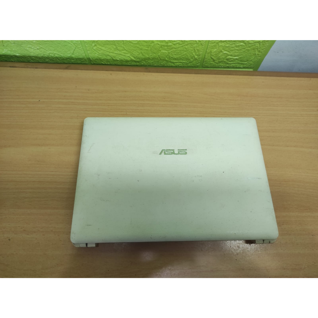 Kasing Casing Case Notebook Asus EeePc X101CH
