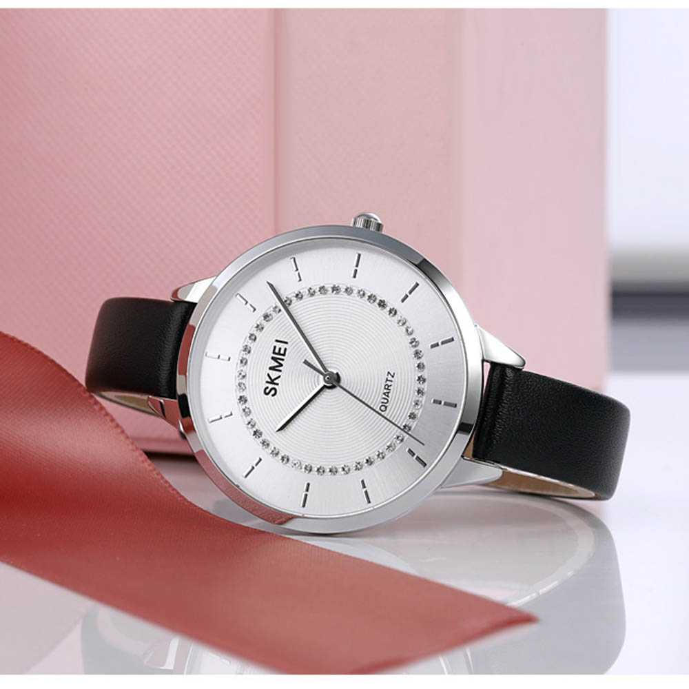 Jam Tangan Analog Wanita Leather Strap Waterproof 30M Jamtangan Desain Mewah Material Anti Air Berkualitas