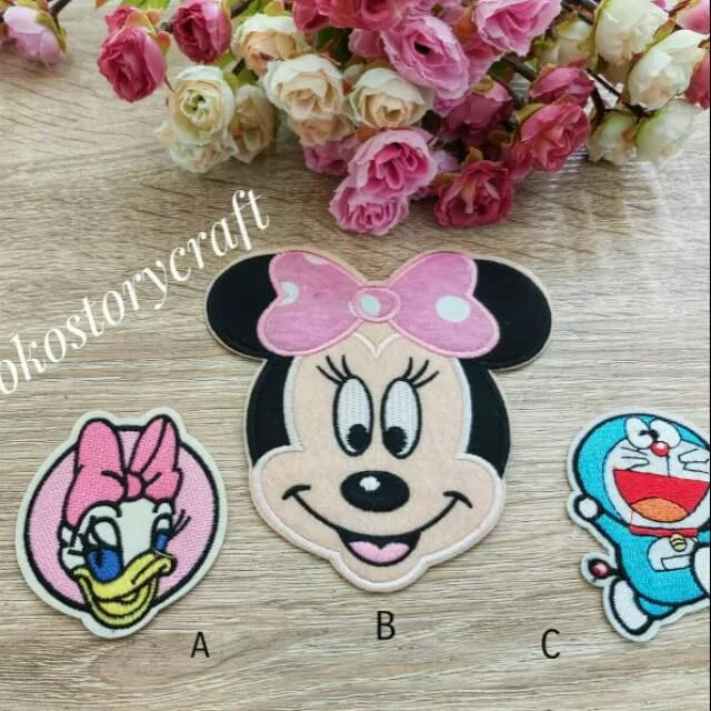 IRON PATCH BIG DAISY DUCK, MINNIE MOUSE, DORAEMON/EMBLEM BORDIR KARTUN | EMBLEM BORDIR PRAKTIS TINGGAL SETRIKA