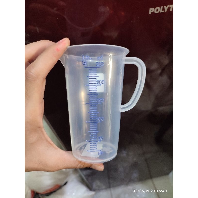 GELAS TAKAR 250 ML GREEN LEAF