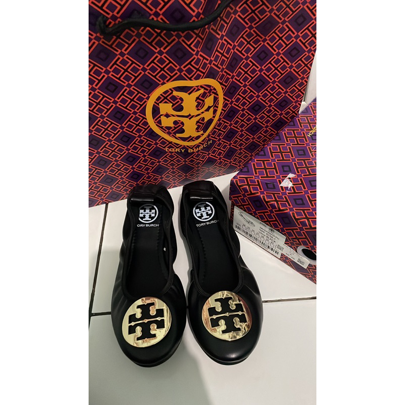 sepatu wanita Tory Burch