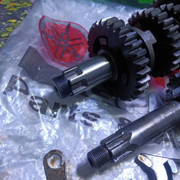 {Bekas} RASIO SATU SET RX KING COPOTAN ORIGINAL TAHUN 1998 Berkualitas