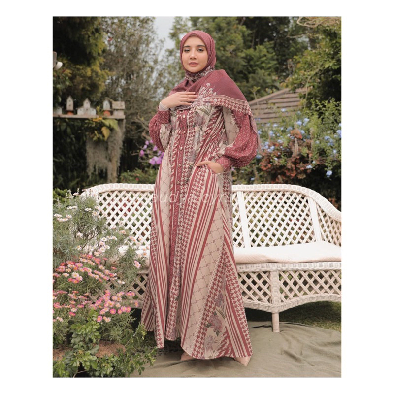 AMOUR DRESS ZASKIA SUNGKAR & L BY LCB