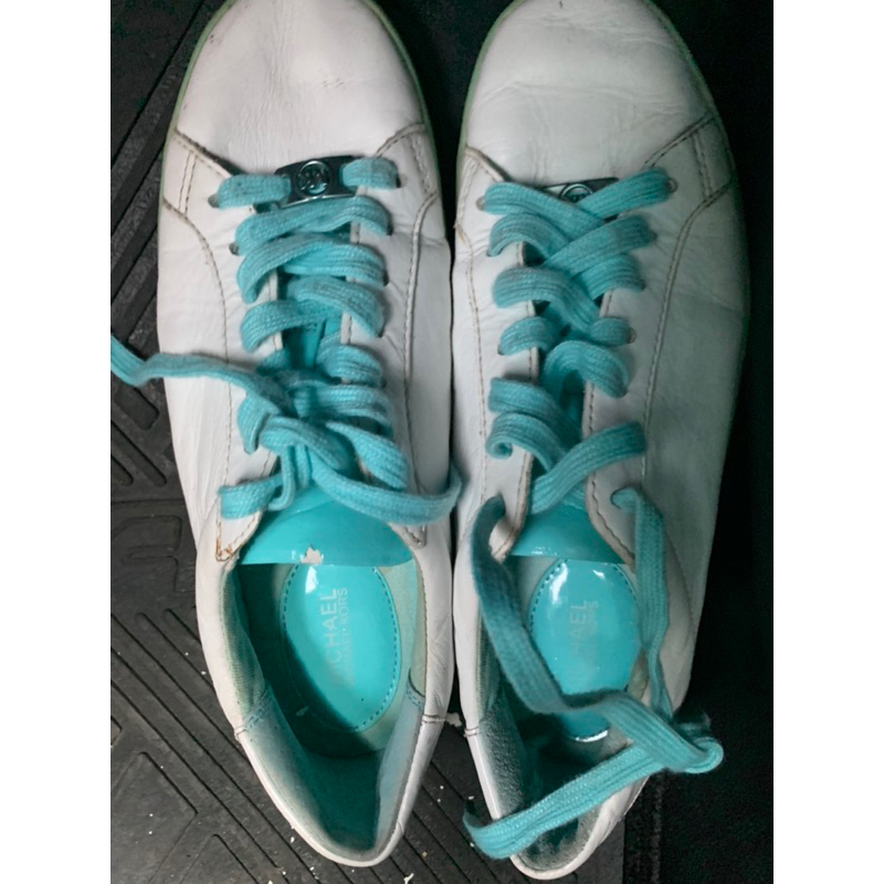 Preloved Sepatu Michael Kors MK