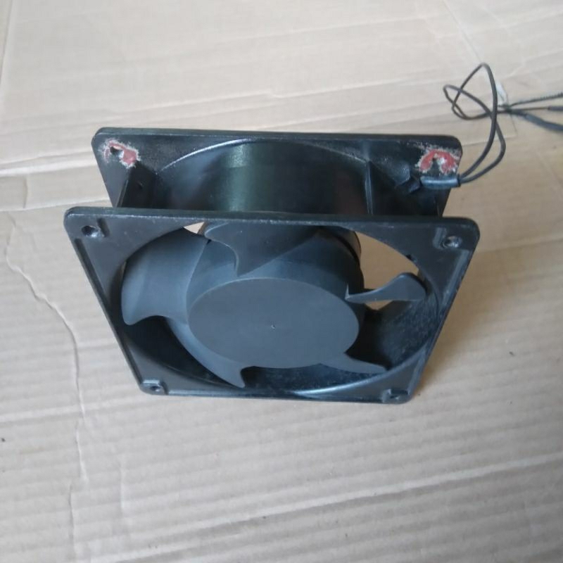 Ac Fan Model : 12038BL 220V 0.14A 12x12Cm