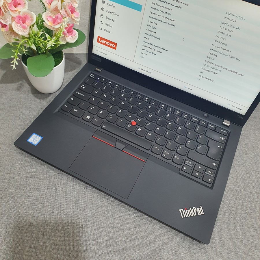 Laptop Touchscreen Lenovo Thinkpad T490 Intel Core i5-8365U RAM 8GB SSD 256GB 512GB 14&quot; FHD Win 10 Bergaransi Berkualitas